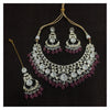 Vilandi Necklace Set