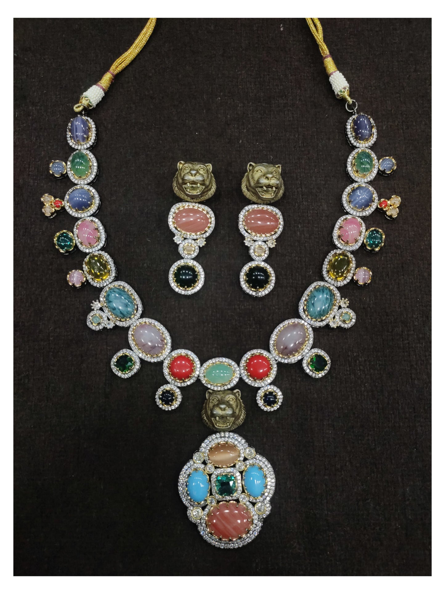 victorian necklace set