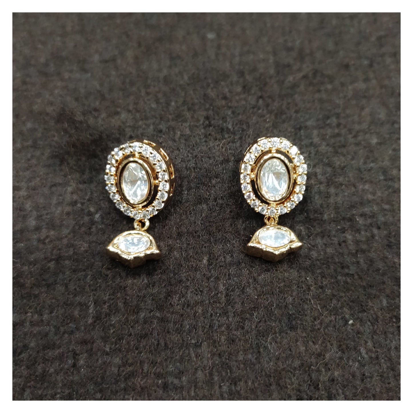 vilandi necklace set