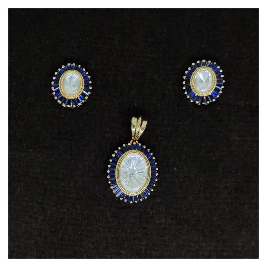 Vilandi Pendant Set