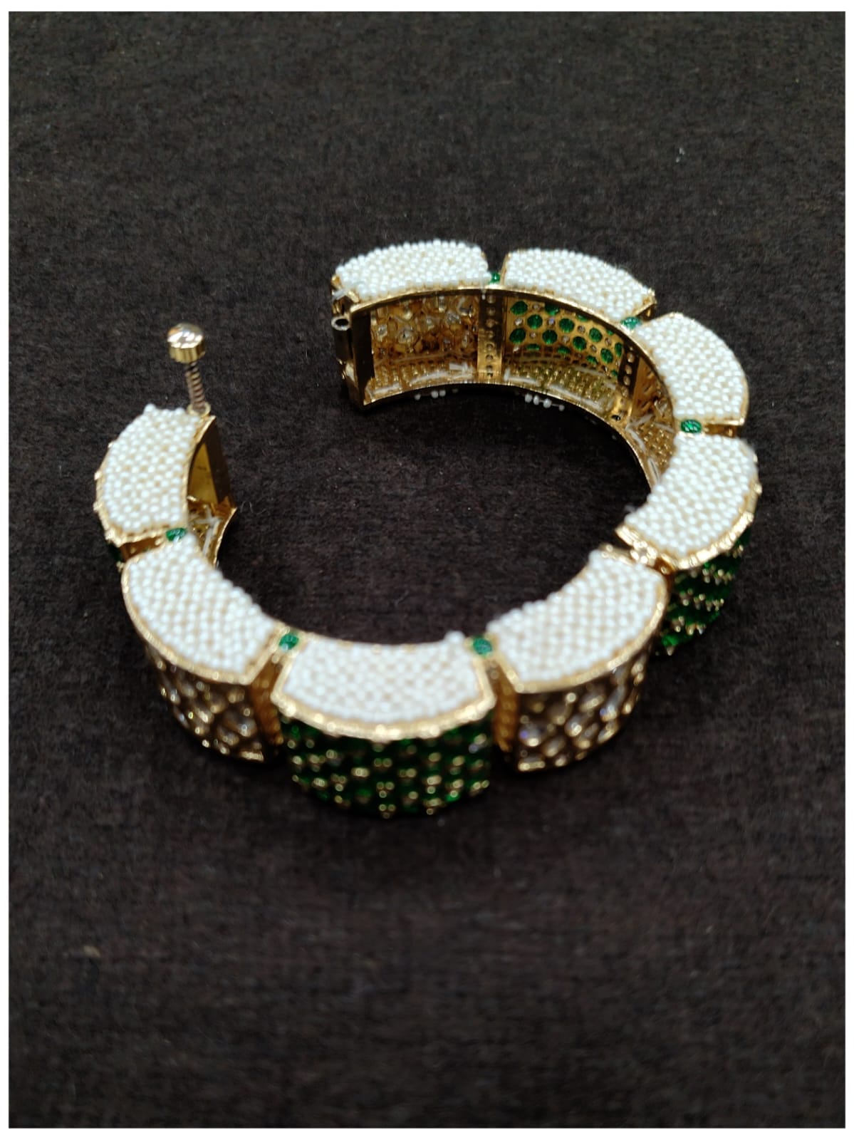 vilandi bangles