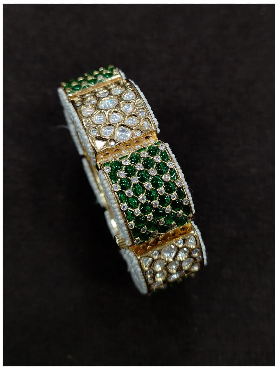 vilandi bangles