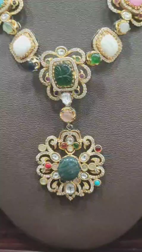 Victorian Necklace Set